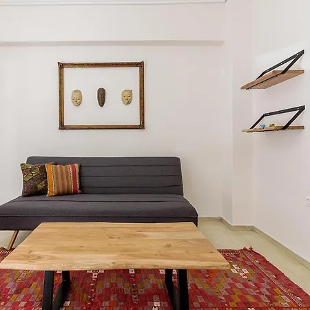 Apartment A Modern 2-bedroom Near Areios Pagos Athens